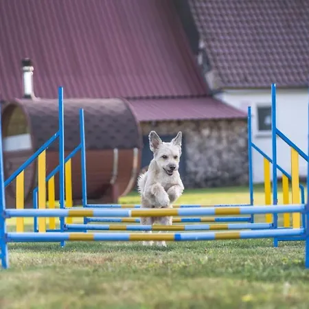 Nyaraló S'bunde Heisle *